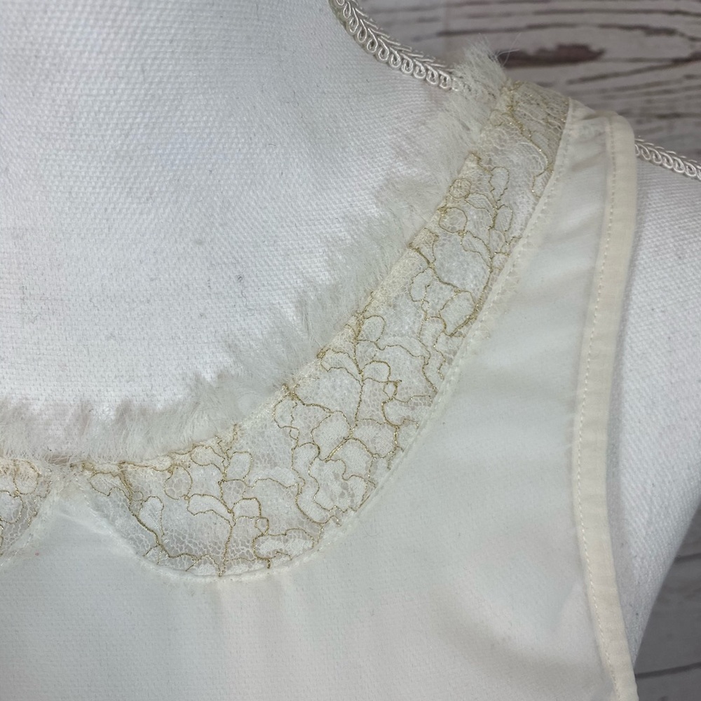 American Eagle Embroidered Creme Tank Top